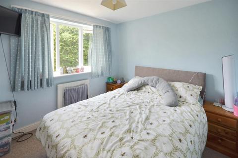 2 bedroom terraced house for sale, Pimpernel Court, Gillingham