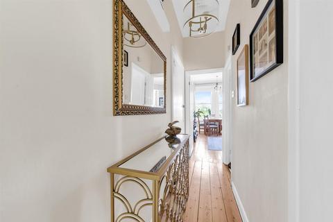 38d Madeira Avenue, Bromley, BR1 4AY