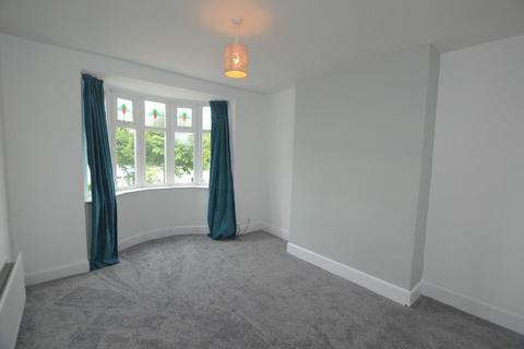 4 bedroom semi-detached house to rent, Viewforth Villas, Durham