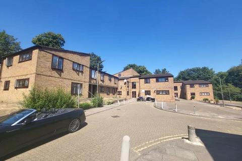 1 bedroom property for sale, Woodburn Close, London