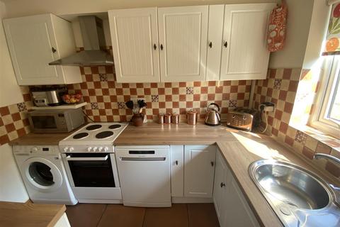 3 bedroom terraced house for sale, Manor Road, Stourport-On-Severn