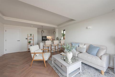 2 bedroom apartment for sale, Marine Parade, Tankerton, Whitstable