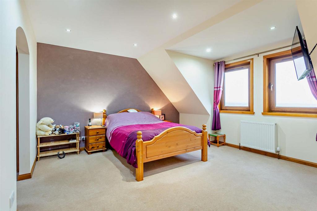 Principal Bedroom