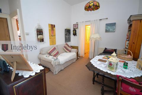 2 bedroom apartment for sale, Marine Parade, Saltburn-By-The-Sea