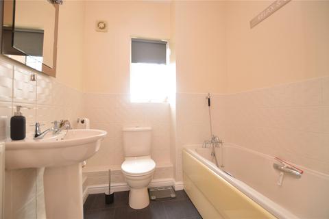 30 Castle Lodge Square, Rothwell, Leeds, LS26 0ZG