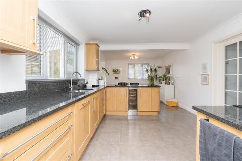 47 Applin Green, Emersons Green, Bristol, BS16 7ES