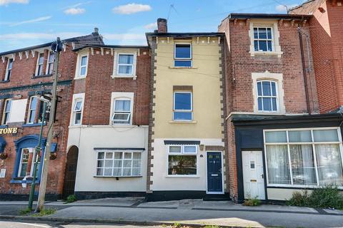 3 bedroom terraced house for sale, Loscoe Road, Nottingham