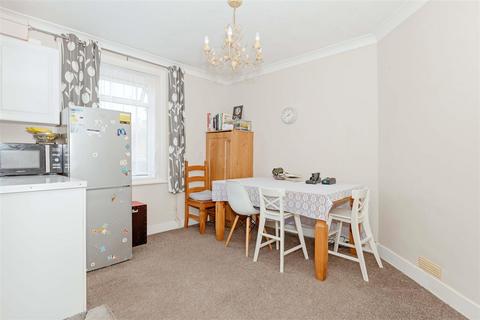 3 bedroom house for sale, Chancton Close, Worthing