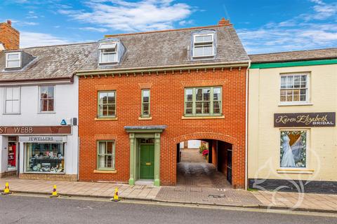 5 bedroom townhouse to rent, Risbygate Street, Bury St. Edmunds
