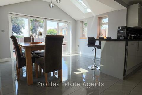 29 Bearsden Crescent, Hinckley, LE10 0SQ
