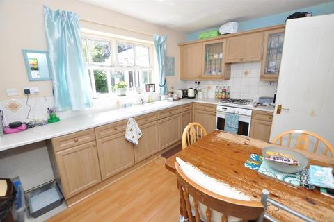 4 bedroom detached house for sale, Cwrt Y Gloch, Peniel, Carmarthen