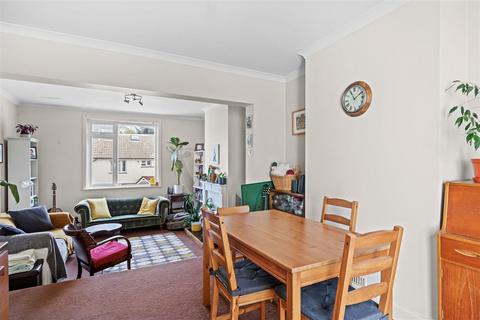 3 bedroom house for sale, Coombe Road, Brighton