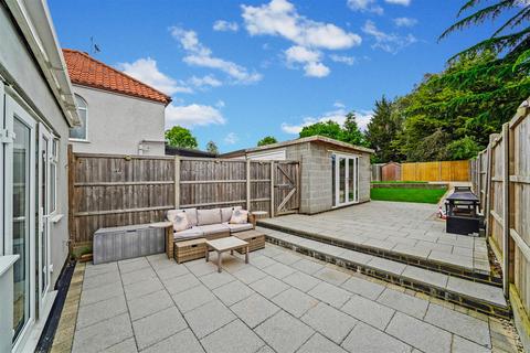 19 Maida Way, London, E4 7JL