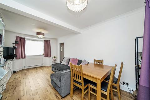 19 Maida Way, London, E4 7JL