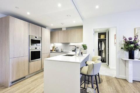 Nine Elms Lane, London, SW11