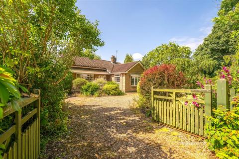 2 bedroom bungalow for sale, Main Street, Norton Disney, Lincoln