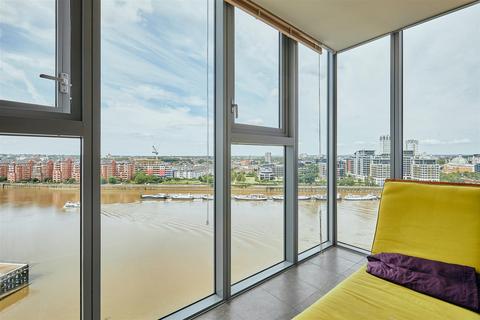 3 bedroom flat to rent, Falcon Wharf, Battersea, SW11