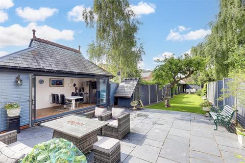 5 bedroom detached house for sale, Westdale Lane, Mapperley NG3