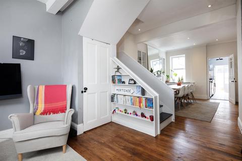 2 bedroom terraced house for sale, Southampton Way, Camberwell, SE5
