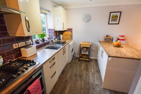 3 bedroom terraced house for sale, Whitestone Drive, East Morton, Keighley