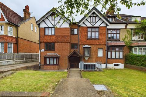 2 bedroom flat for sale, St. Augustines Avenue, South Croydon CR2