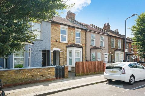 1 bedroom property to rent, Denzil Road, Neasden, NW10