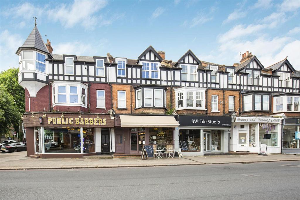 James anderson-flat b  313 upper richmond road-sw1