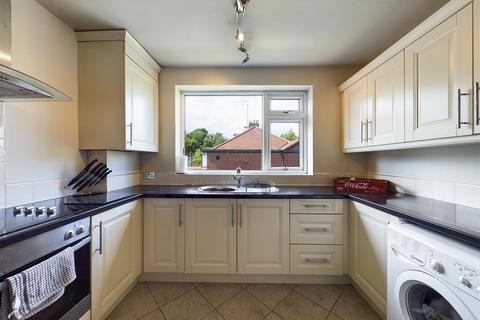 2 bedroom apartment for sale, Crimicar Lane, Fulwood, Sheffield