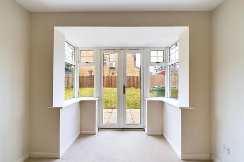 25 Ryan Drive, Sheffield, S13 9UZ