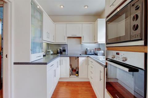 3 bedroom semi-detached house for sale, Birkbeck Road, Enfield EN2