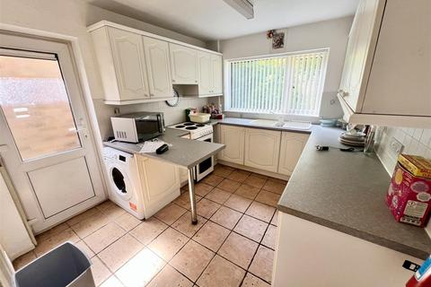 2 bedroom bungalow for sale, Bishopton Close, Shirley, Solihull