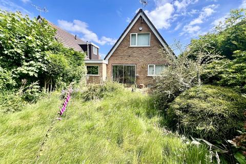 5 Bishopton Close, Shirley, Solihull, B90 4AH