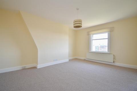 2 bedroom flat for sale, Cornwallis Gardens, Hastings