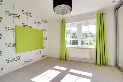 93 Calvert Lane, Hull, HU4 6DF