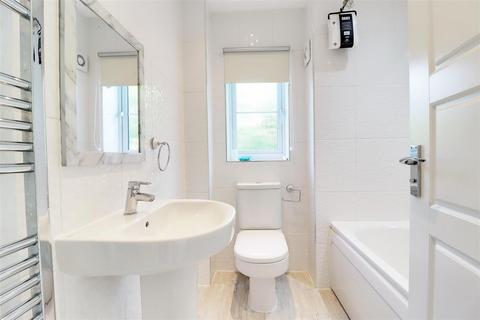 93 Calvert Lane, Hull, HU4 6DF