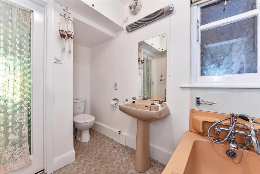Ground Floor Bathroom