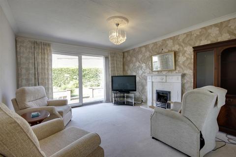 4 Barkworth Close, Anlaby, Hull, HU10 7HL