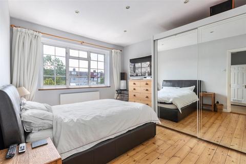 141 Camborne Road, Morden, SM4 4JN