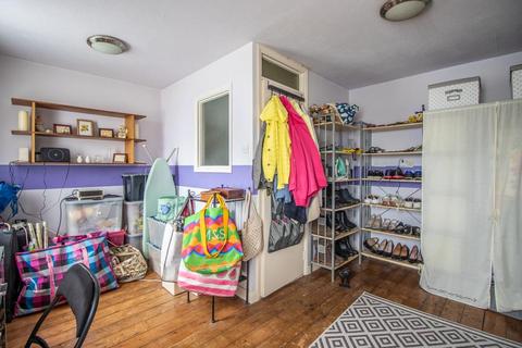 6 Watkins Way, Shoeburyness, Southend-on-sea, SS3 9NX