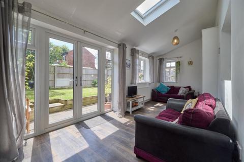 3 bedroom semi-detached house for sale, Sycamore Close, Burbage