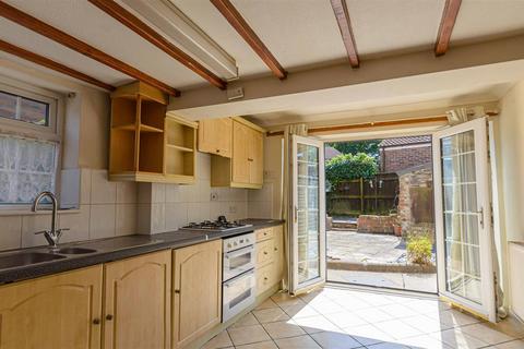 2 bedroom cottage for sale, Northside, Patrington