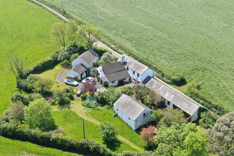 5 bedroom detached house for sale, Gwreiddyn, Moelfre, Abergele. LL22 9RE