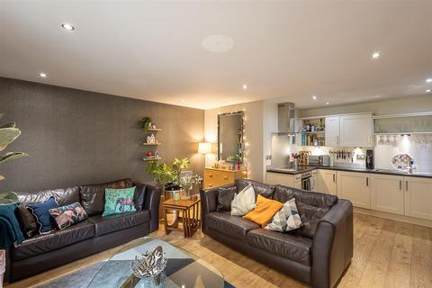 2 bedroom flat for sale, Manor Chare, Newcastle upon Tyne