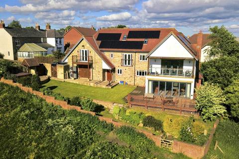 5 bedroom detached house for sale, Dairy Lane, Westerton