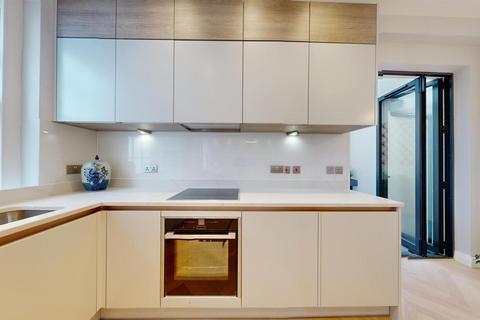 3 bedroom house for sale, Clareville Street, London SW7