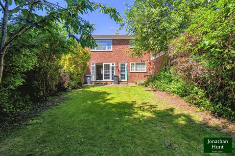 3 bedroom semi-detached house for sale, Monks Walk, Buntingford SG9