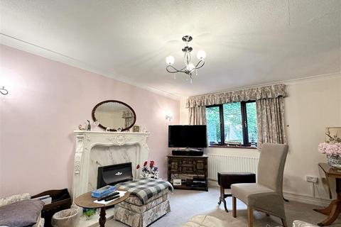 4, The Sycamores Vesey Close, Sutton Coldfield, B74 4QL