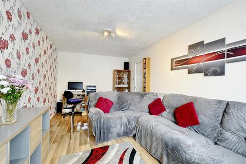 2 bedroom maisonette for sale, Magnus Court, Beeston, Nottingham