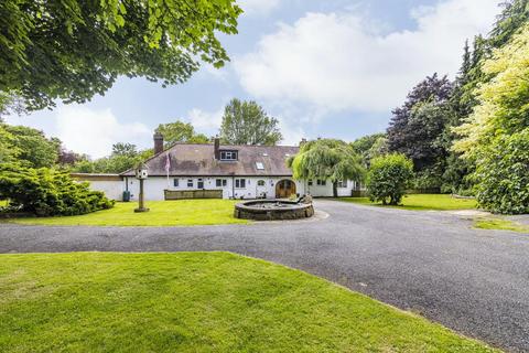 6 bedroom detached house for sale, Hockerton Road, Newark NG22