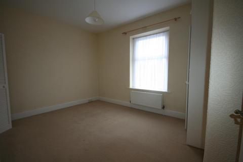 2 bedroom terraced house to rent, North Parade, Burley In Wharfedale, Ilkley